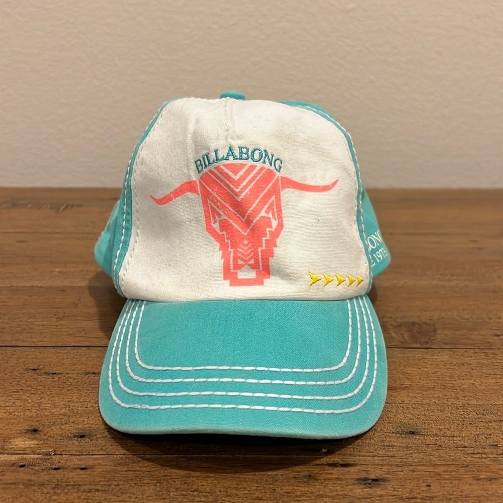 Billabong trucker hat